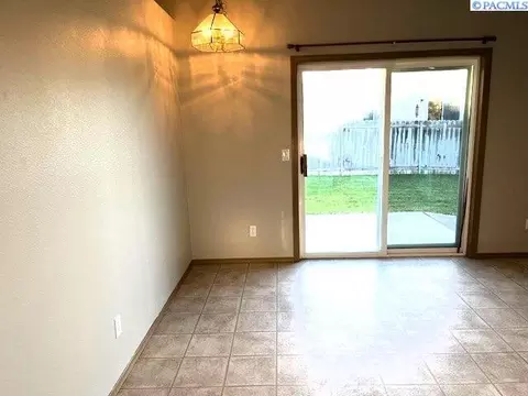 9403 Welsh Ct, Pasco, WA 99301 photo 11