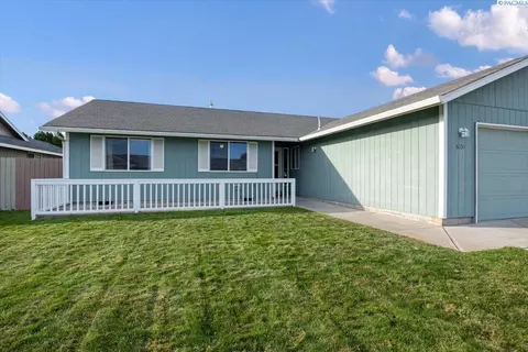 6104 Dodger Dr, Pasco, WA 99301 photo 2