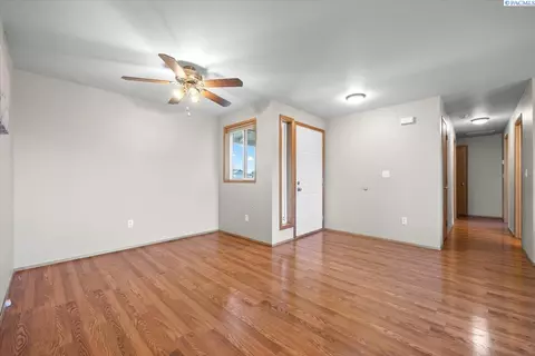 6104 Dodger Dr, Pasco, WA 99301 photo 5