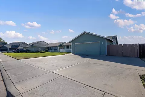 6104 Dodger Dr, Pasco, WA 99301 photo 3