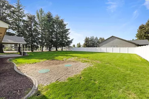 2402 Road 80, Pasco, WA 99301 photo 16
