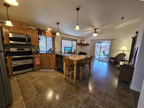 6707 Comiskey Dr, Pasco, WA 99301 photo 7