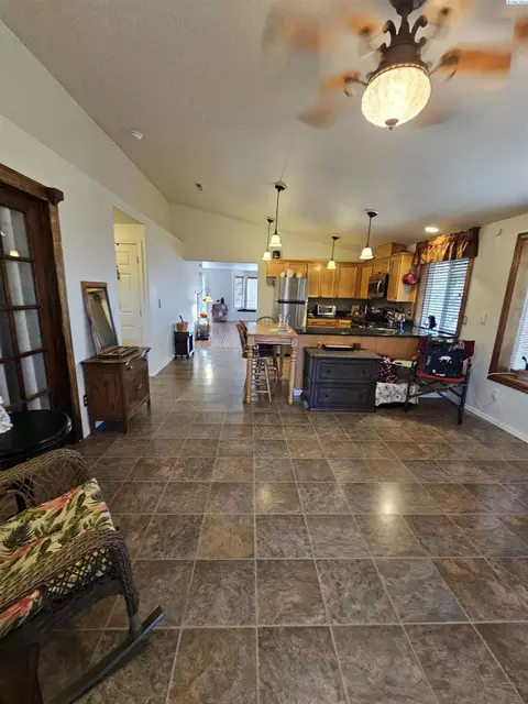 6707 Comiskey Dr, Pasco, WA 99301 photo 11