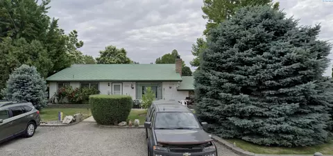 11024 View Ln, Pasco, WA 99301 photo 1