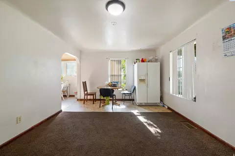 419 N 9th Ave, Pasco, WA 99301 photo 4