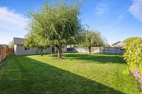 919 N Beech, Pasco, WA 99301 photo 24