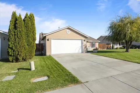 919 N Beech, Pasco, WA 99301 photo 2