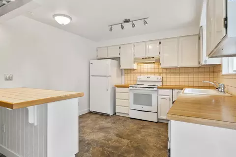 5504 W Richardson, Pasco, WA 99301 photo 9