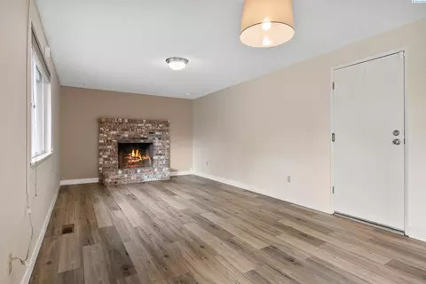 5504 W Richardson, Pasco, WA 99301 photo 14