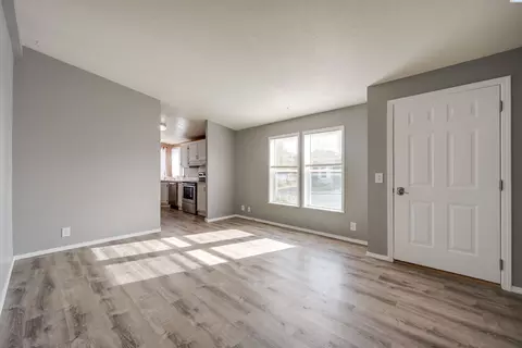 114 NW Glenhaven Dr, Pullman, WA 99163 photo 2