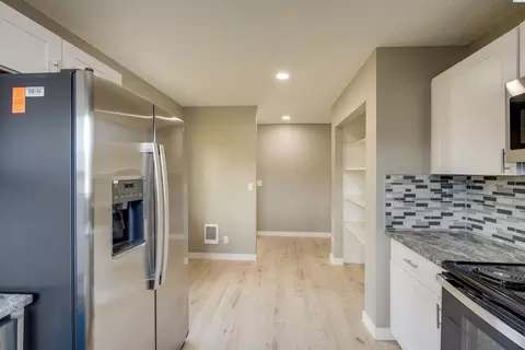 805 SW State St, Pullman, WA 99163 photo 6