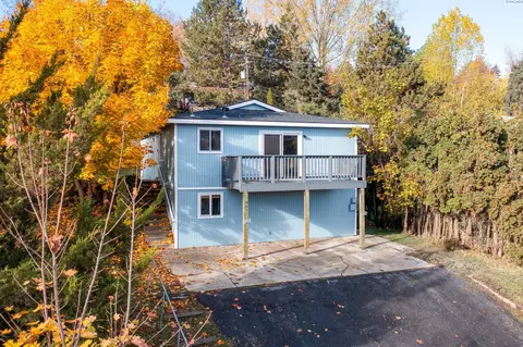 805 SW State St, Pullman, WA 99163 photo 1