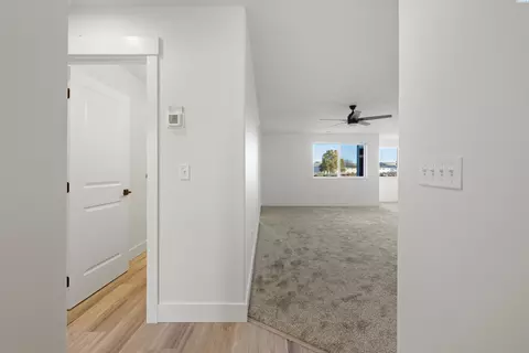 642 E Franklin St, Connell, WA 99326 photo 3
