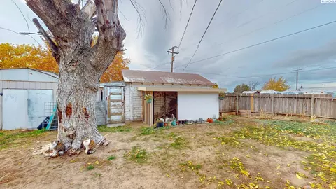 420 E Washington St, Pasco, WA 99301 photo 24