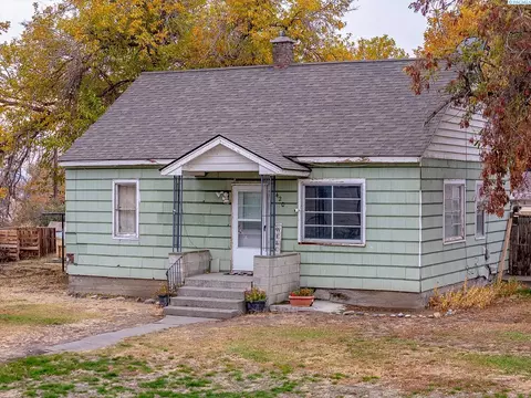 420 E Washington St, Pasco, WA 99301 photo 6