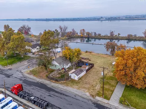420 E Washington St, Pasco, WA 99301 photo 27