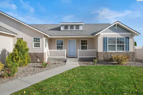 6107 Cowlitz Ln, Pasco, WA 99301 photo 2