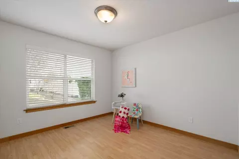 6107 Cowlitz Ln, Pasco, WA 99301 photo 28
