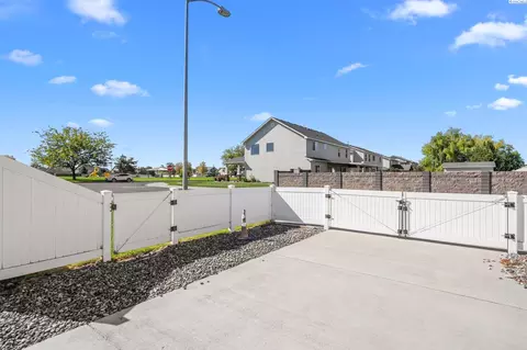 4713 Laredo, Pasco, WA 99301 photo 32