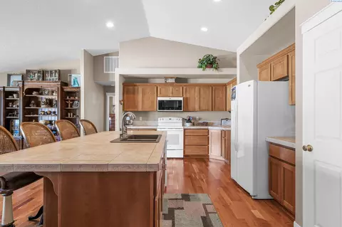 4713 Laredo, Pasco, WA 99301 photo 6