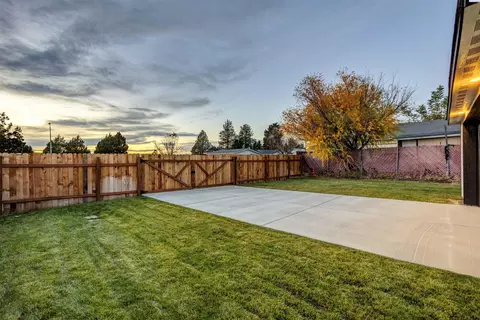 728 S Beech Ave, Pasco, WA 99301 photo 25