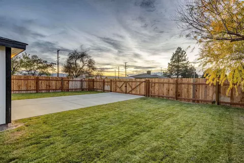 728 S Beech Ave, Pasco, WA 99301 photo 26