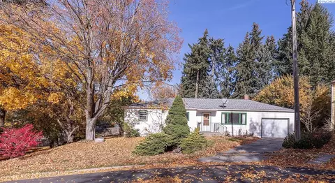 544 NW Sunset Dr, Pullman, WA 99163 photo 1