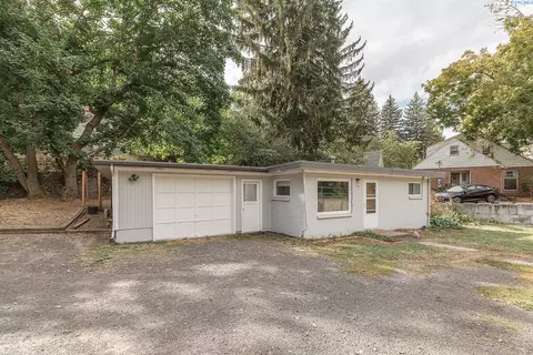 735 NE Stadium Way, Pullman, WA 99163 photo 1