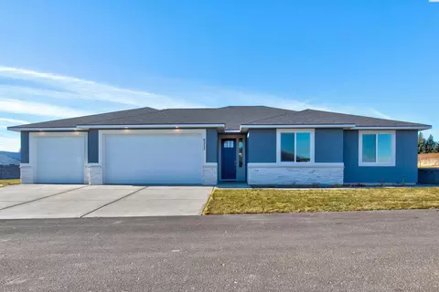 8312 Roberts Dr, Pasco, WA 99301 photo 1
