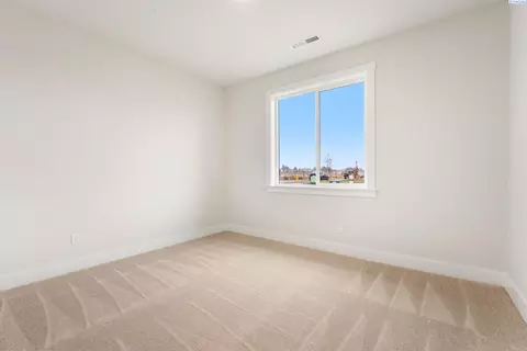 8312 Roberts Dr, Pasco, WA 99301 photo 25