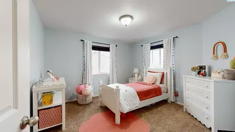 Bedroom - 2330 NW Robert St, Pullman, WA 99163 photo 1 of 1