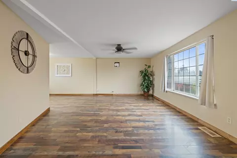 165 Tuttle Ln, Burbank, WA 99323 photo 4