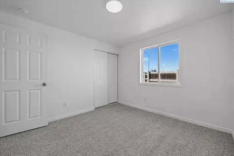 8917 Oliver Dr, Pasco, WA 99301 photo 16