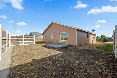 8917 Oliver Dr, Pasco, WA 99301 photo 22