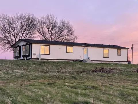 151 Clearview Rd, Pasco, WA 99301 photo 4