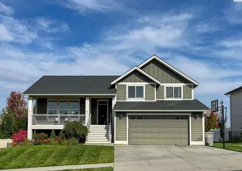 910 SW Finch Way, Pullman, WA 99163 photo 1
