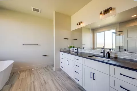 2070 NW Canyon View Dr, Pullman, WA 99163 photo 16