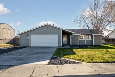 4302 Meadow View Dr, Pasco, WA 99301 photo 1