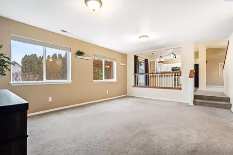 7811 Three Rivers Dr, Pasco, WA 99301 photo 16