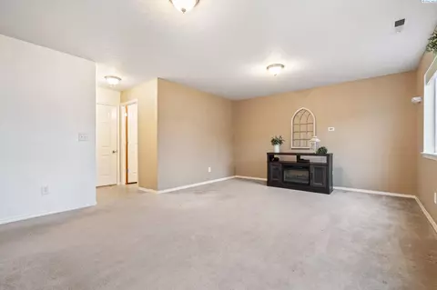 7811 Three Rivers Dr, Pasco, WA 99301 photo 18