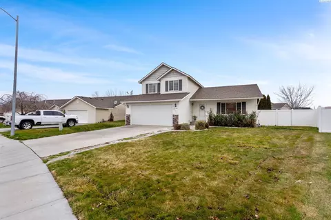 7811 Three Rivers Dr, Pasco, WA 99301 photo 3