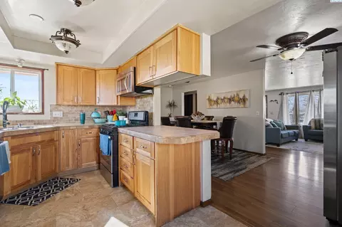 2111 N 18th Ave, Pasco, WA 99301 photo 11