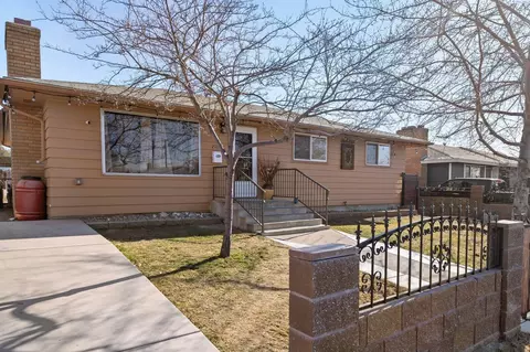 2111 N 18th Ave, Pasco, WA 99301 photo 2