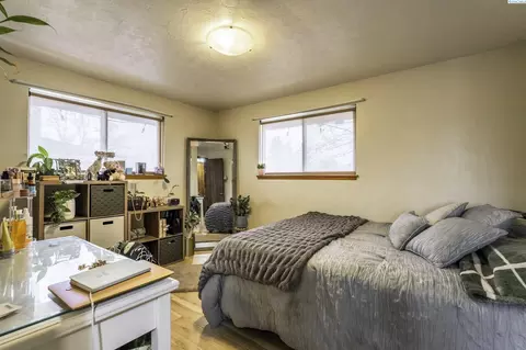 2111 N 18th Ave, Pasco, WA 99301 photo 14