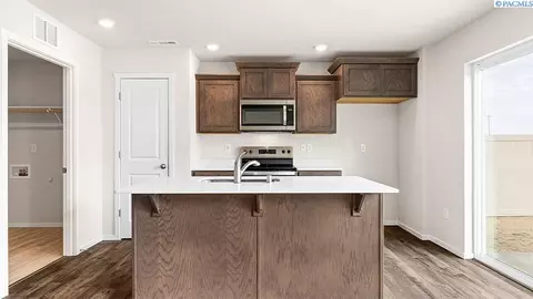 11321 Nottingham Dr, Pasco, WA 99301 photo 11