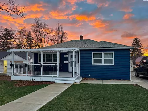 529 NW Sunset Dr, Pullman, WA 99163 photo 1