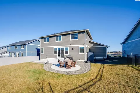 845 SW Iyla Ct, Pullman, WA 99163 photo 2