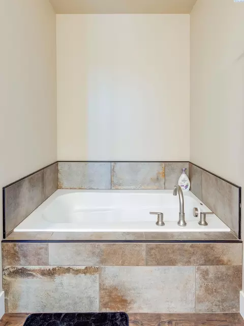 845 SW Iyla Ct, Pullman, WA 99163 photo 23