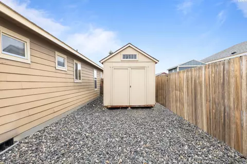 5613 Denver Dr, Pasco, WA 99301 photo 18