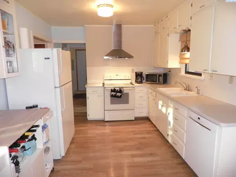 328 NW Webb, Pullman, WA 99163 photo 4